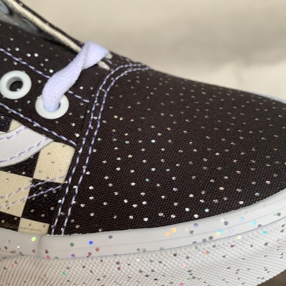 VANS OLD SKOOL CONFETTI BLACK/TRUE WHITE WMNS - Picture 14 of 15